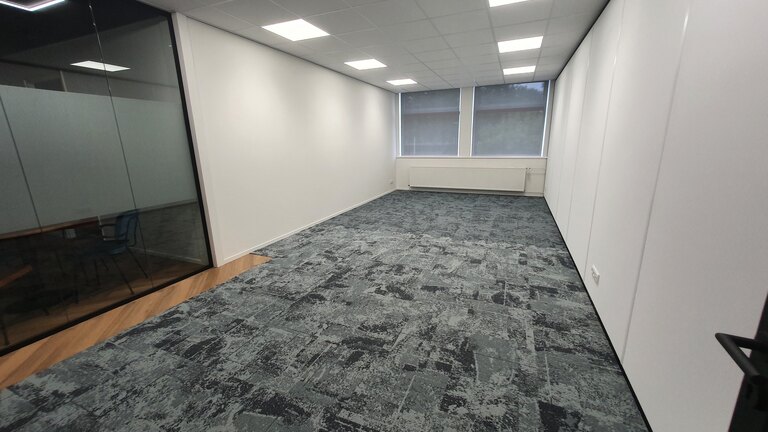 BusinessCenter Leek Unit 10