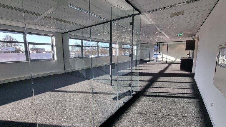 BusinessCenter Spoetnik Unit 2.12-2.13