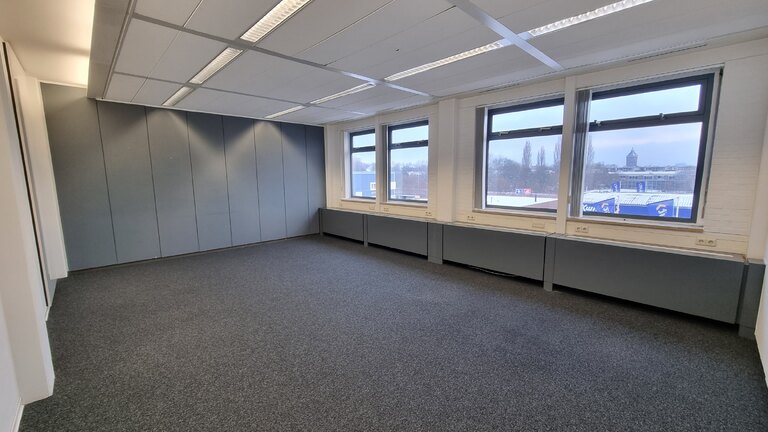 BusinessCenter The Rock Unit L201-L203