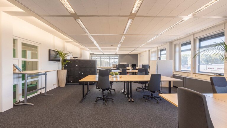 BusinessCenter The Rock Unit L221-L227 + L224-L230
