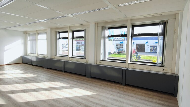 BusinessCenter The Rock Unit L003-L007