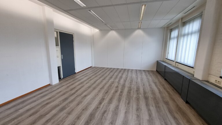 BusinessCenter The Rock Unit L003-L007
