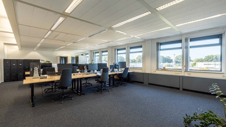 BusinessCenter The Rock Unit L216-L222